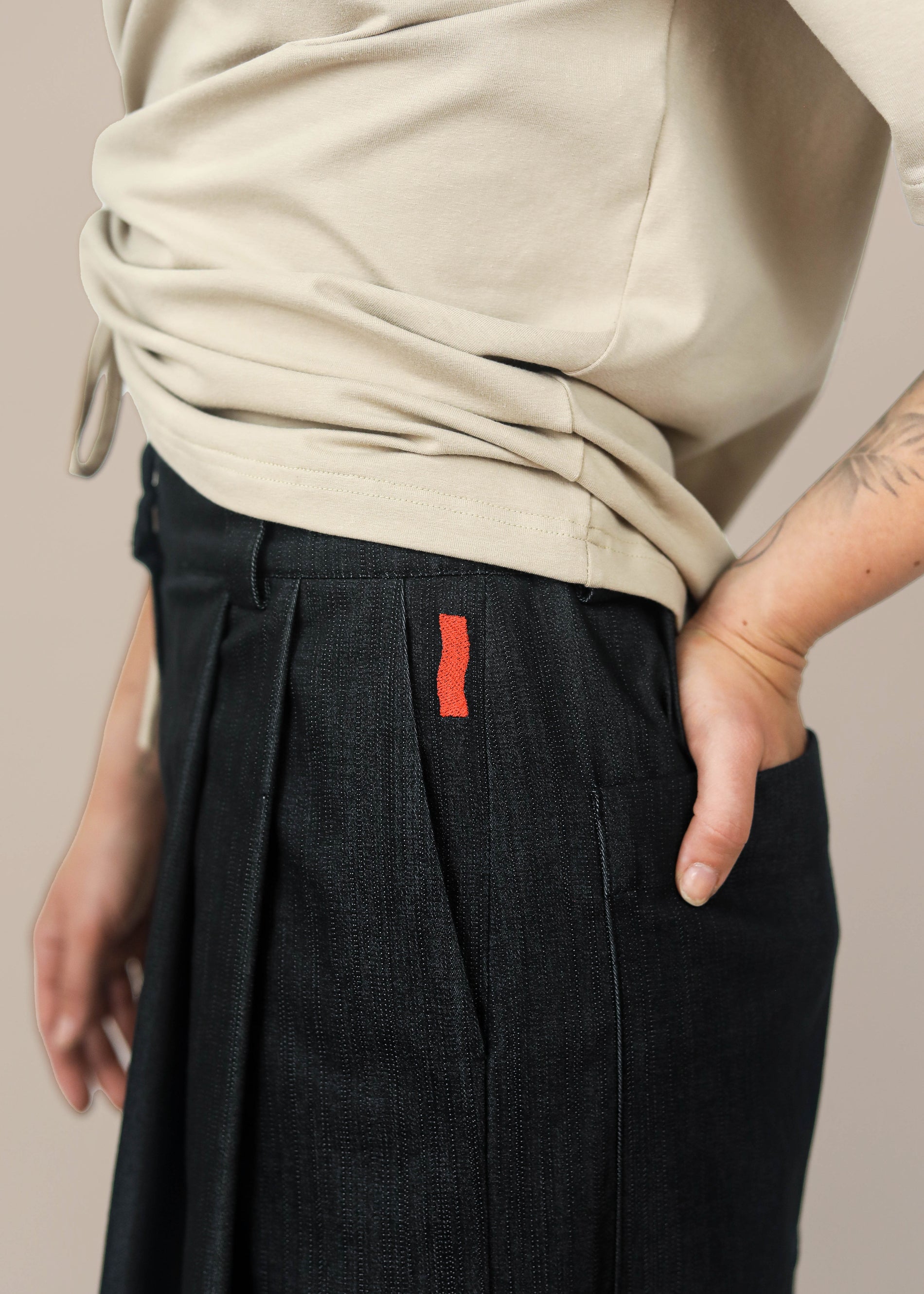 Dámske rifľové culottes POLI so záhybmi