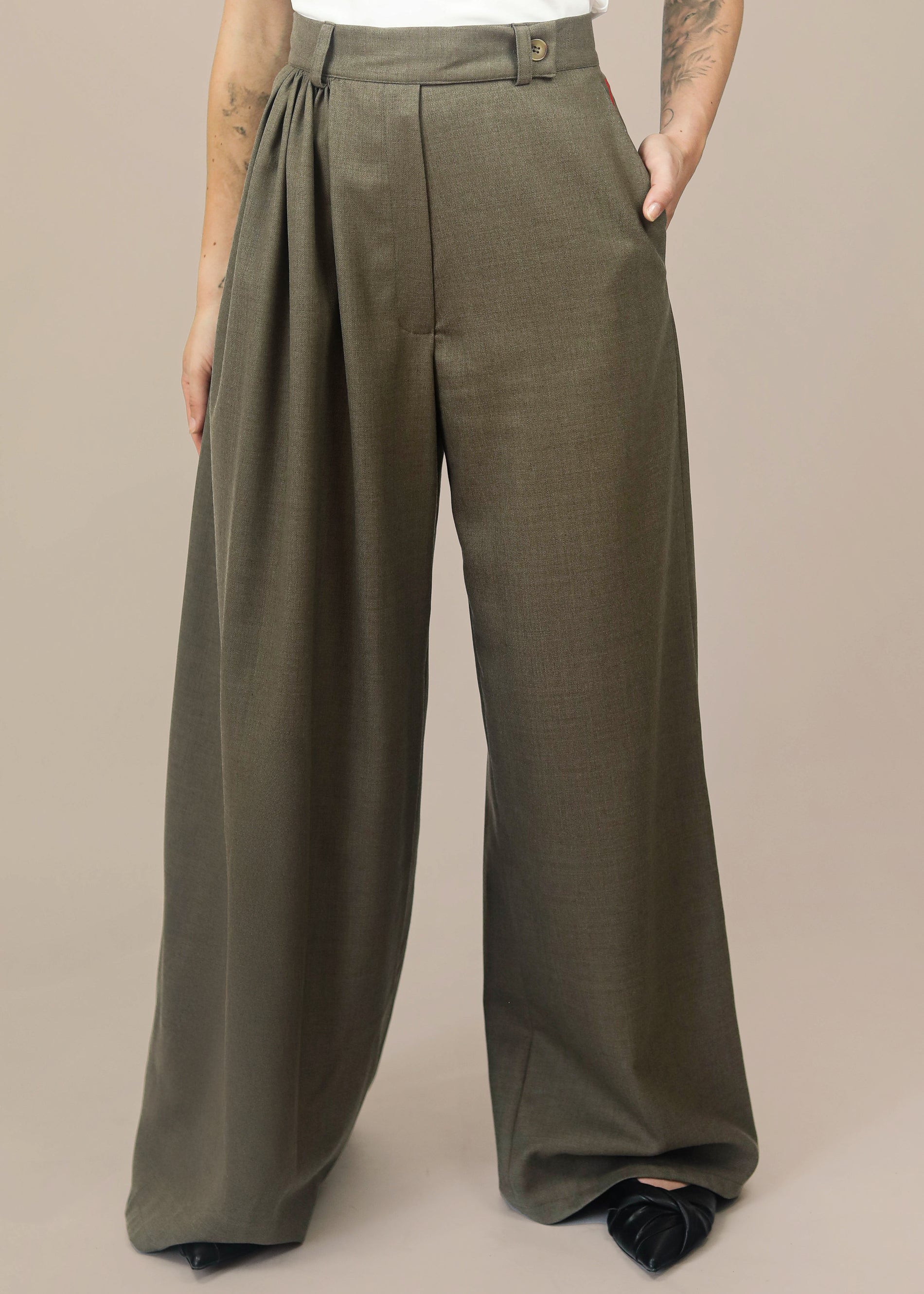 Dámske tailored dlhé nohavice s vysokým pásom